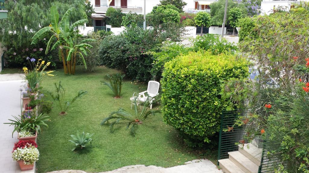 Vento Dell'Est Bed & Breakfast San Cataldo  Exterior photo