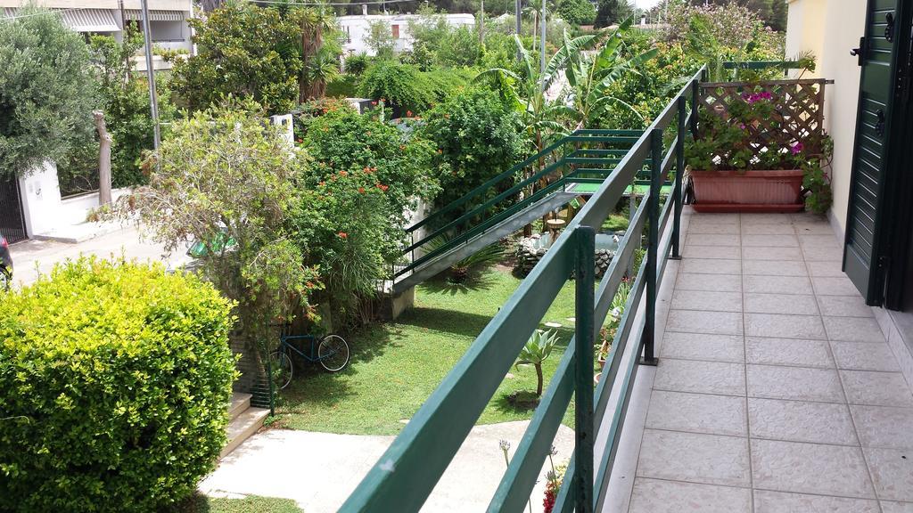 Vento Dell'Est Bed & Breakfast San Cataldo  Exterior photo